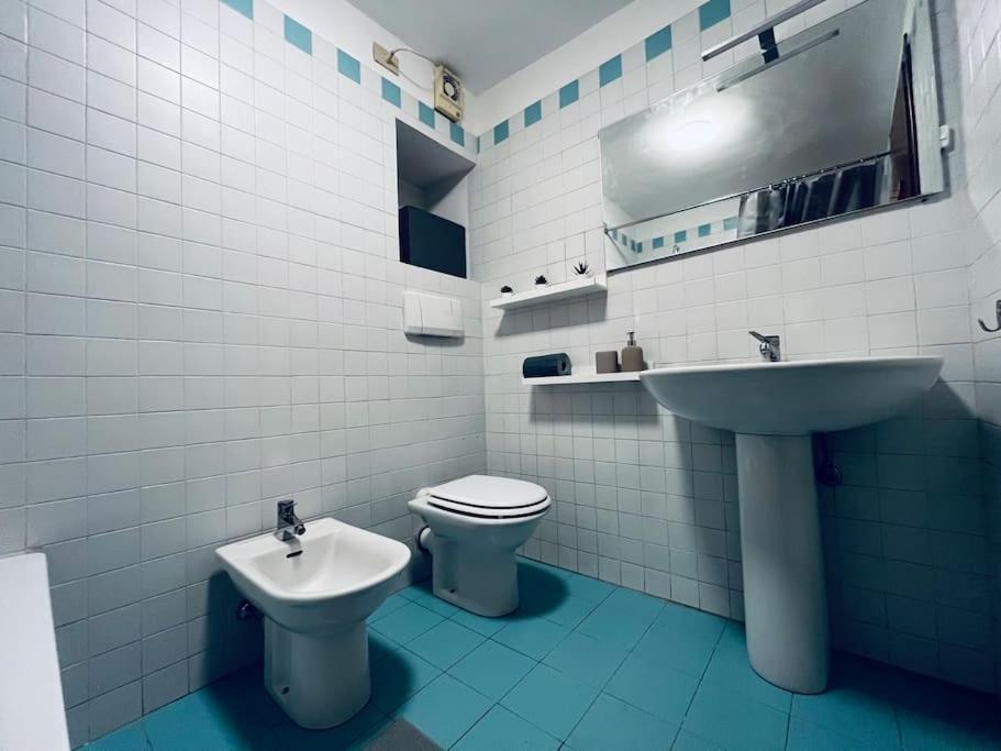 Apartament Attico Porta Nuova, Torino Centro Zewnętrze zdjęcie